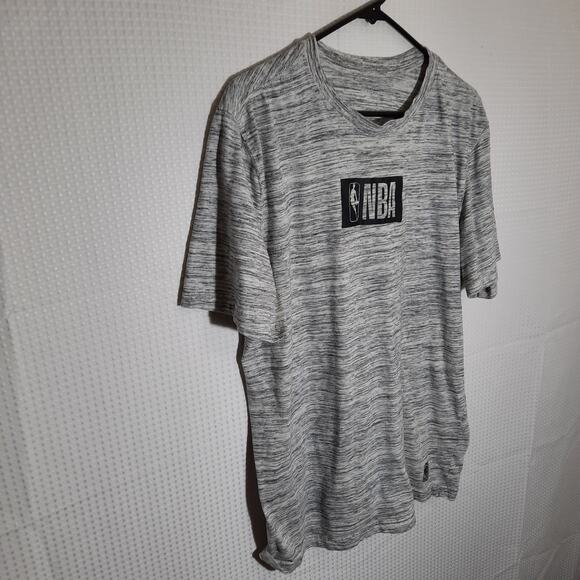 NBA XL Logo T-Shirt Mens Heather Gray Short Sleeve Cotton Blend Athletic Tee - Picture 2 of 4